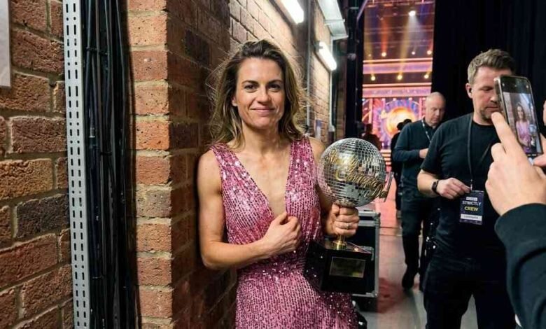 Karen Carney Wife